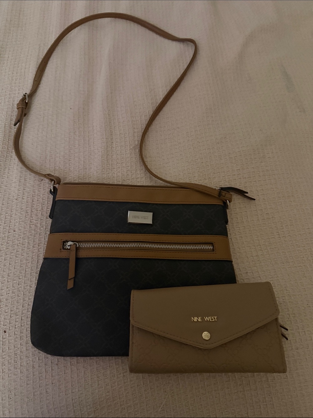 Nine West Black and Tan Crossbody Bag with Tan Wallet